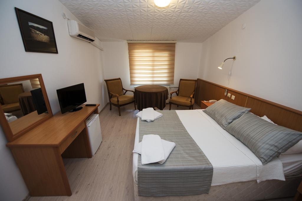 Otel Diyojen Synopa Zewnętrze zdjęcie