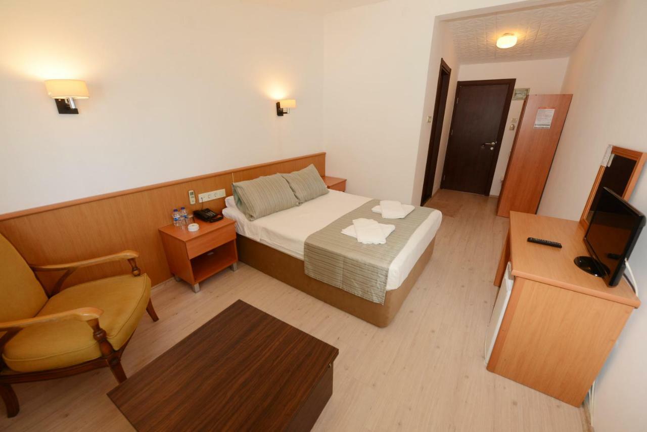 Otel Diyojen Synopa Zewnętrze zdjęcie